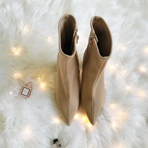 jeffrey campbell stretch bootie